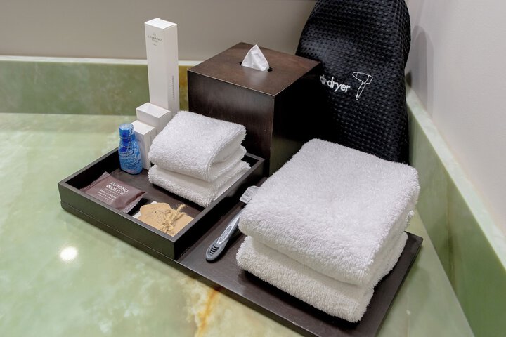 Clean Restrooms