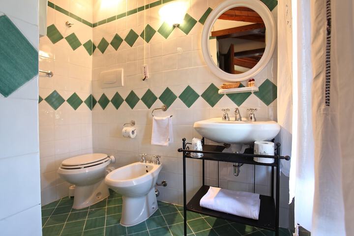 Bathroom Interior Photo