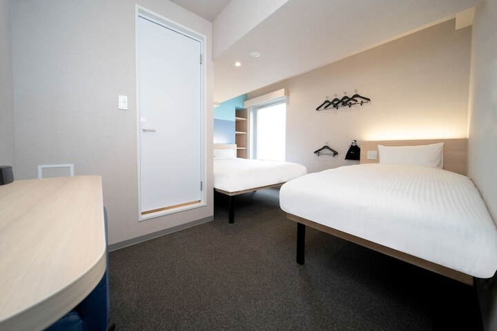 Room 25 of 56