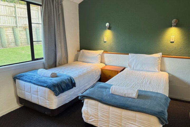 Room 4 of 48