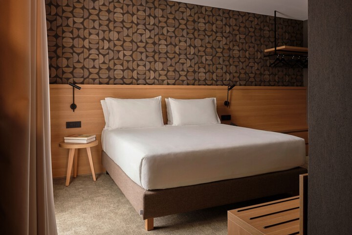 Room 14 of 55
