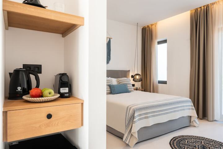 Room 3 of 55