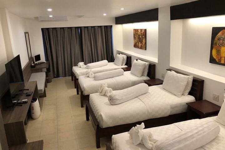 Room 22 of 52