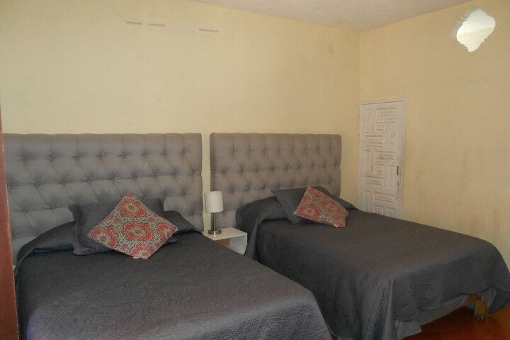 Room 3 of 18
