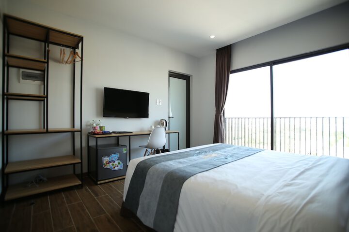 Room 10 of 49