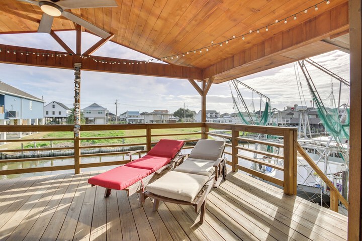 Private Dock Lanai: Bayou Retreat in Barataria!