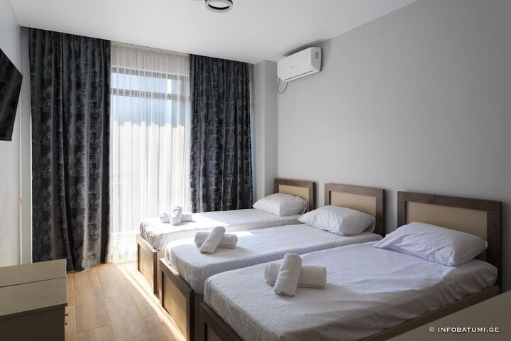 Room 2 of 15