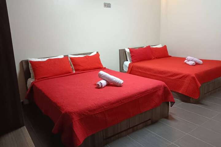 Room 21 of 28