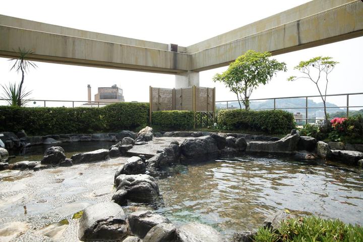 Pool Hotel