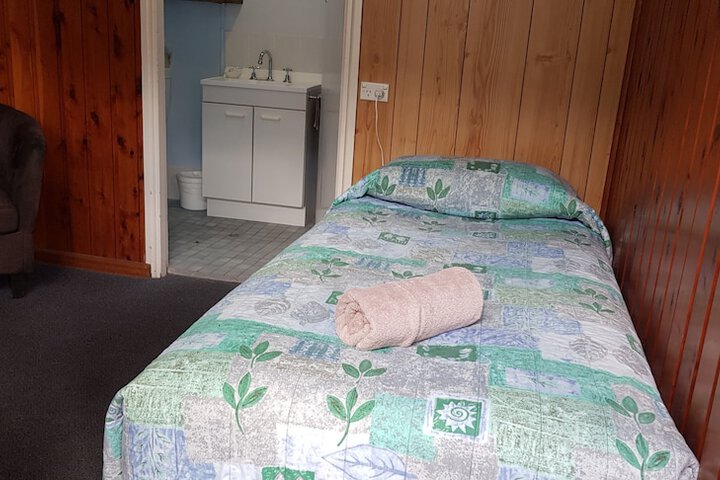 Room 4 of 47
