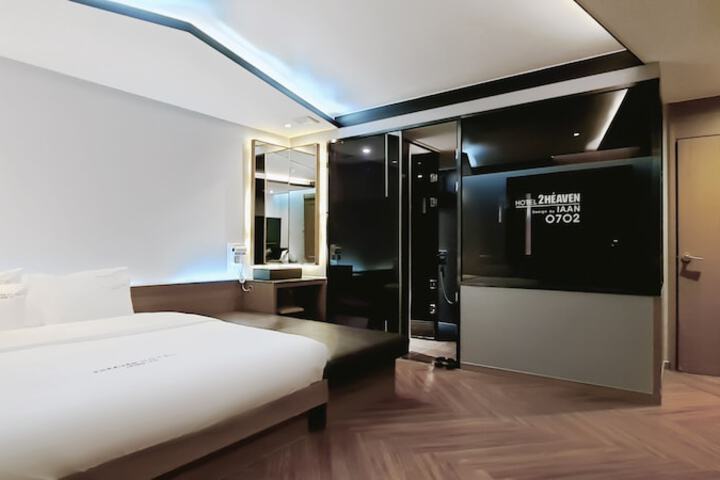 Room 14 of 89