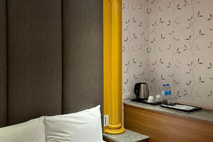 Room Photo