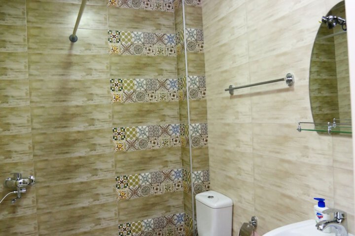 Room 20 of 34