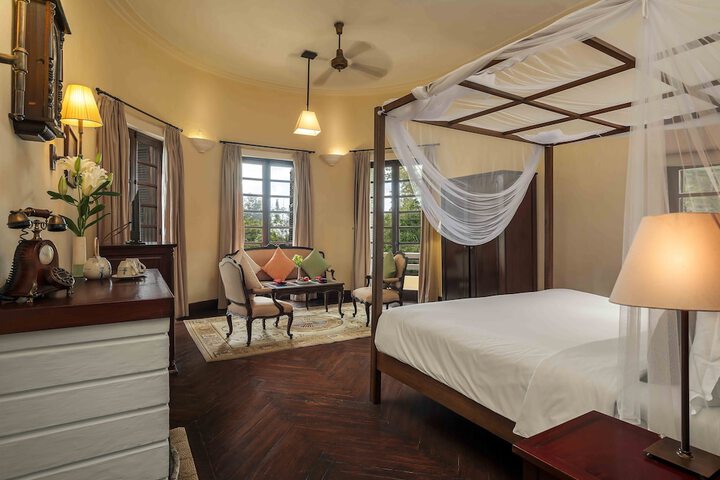 Room 30 of 80