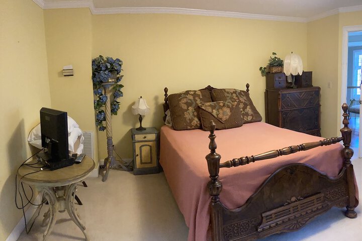 Room 5 of 37