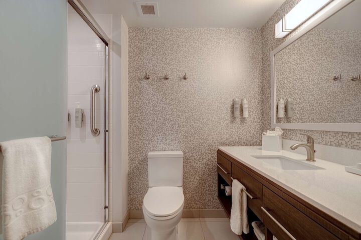 Bathroom shower