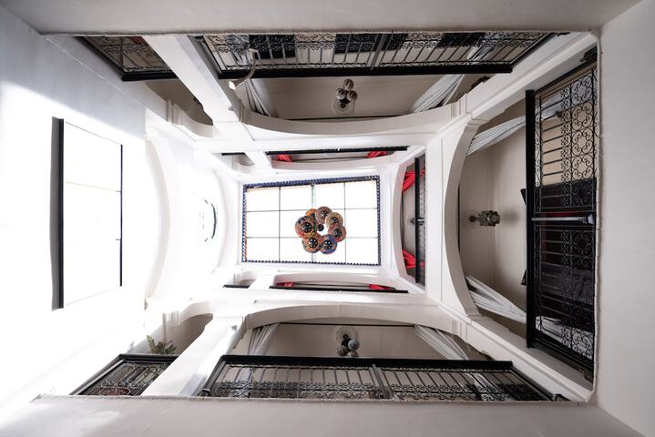Guest Lobby