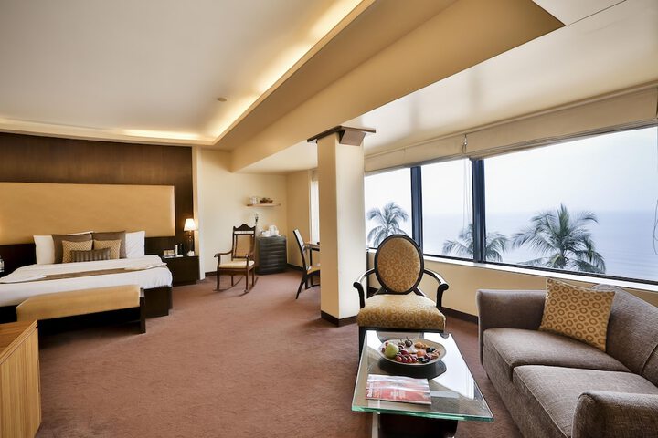 Room 29 of 170