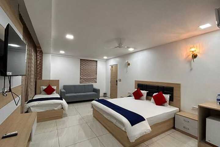 Room 12 of 31