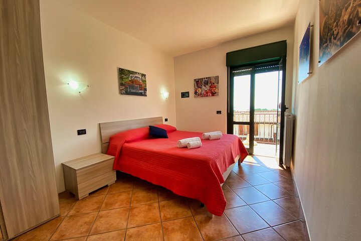Room 16 of 212