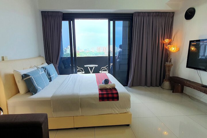 Room 80 of 226