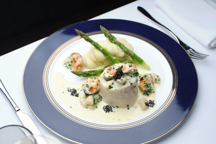 Dining 324 of 441