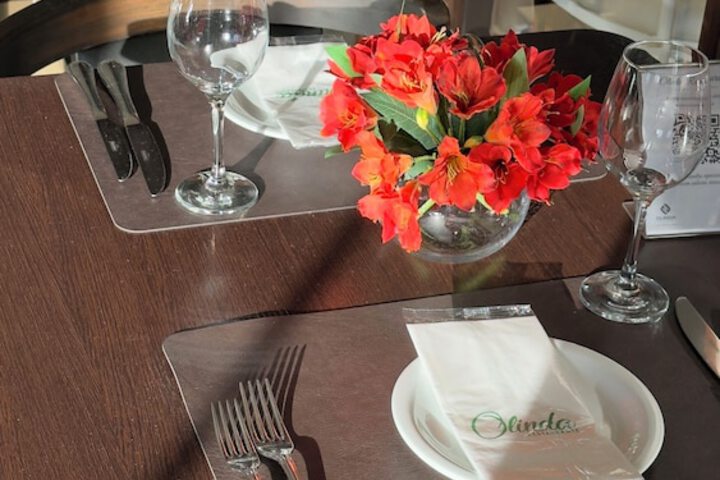 Dining 55 of 68