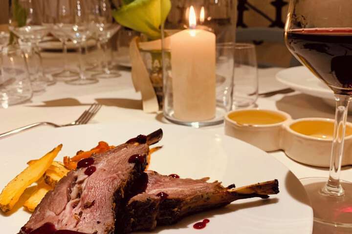 Dining 60 of 83