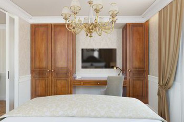 Room 13 of 23