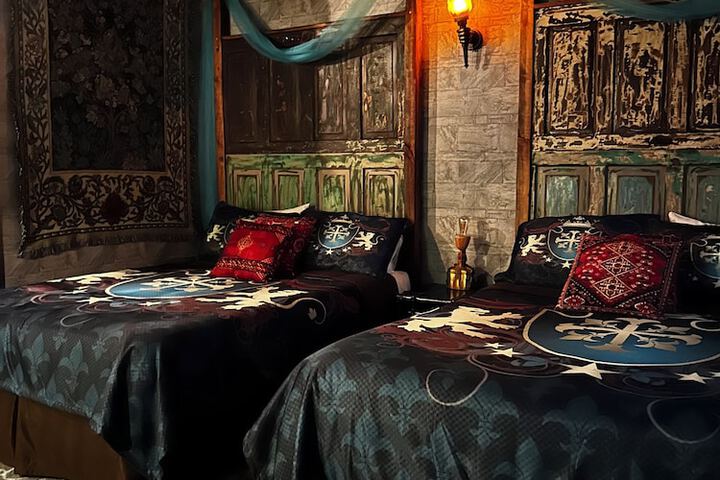 Room 16 of 63