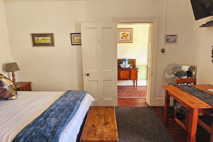 Room 11 of 41