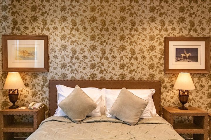 Room 76 of 228
