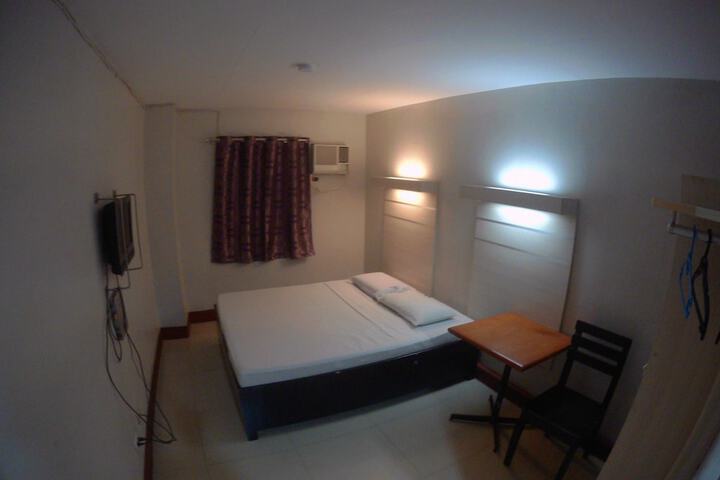Room 35 of 94