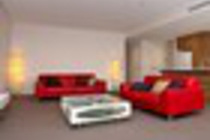 Room 122 of 255