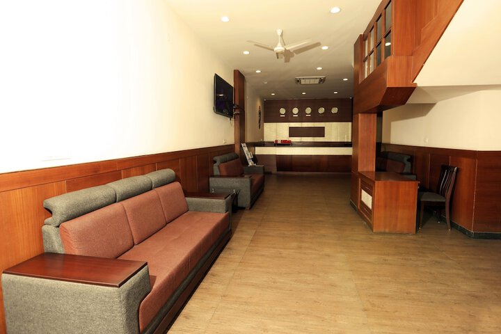Hotel Interior 7 of 27