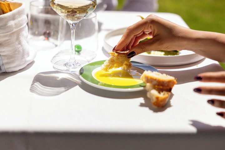 Dining 111 of 150
