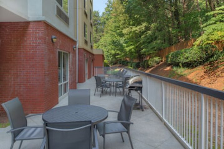 BBQ/picnic area