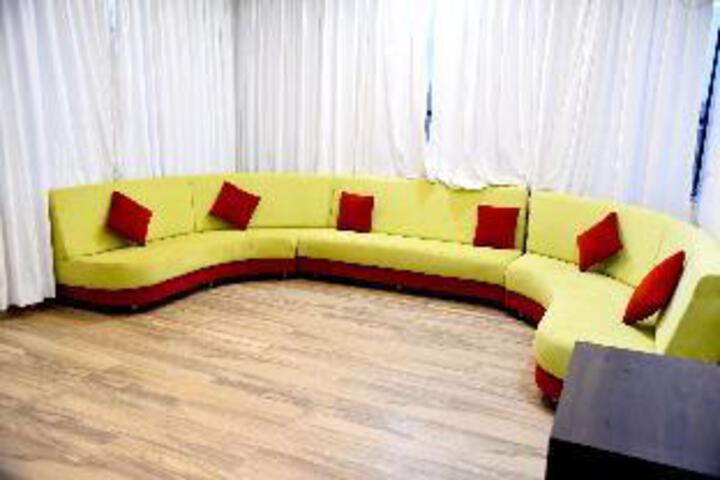 Room 45 of 63