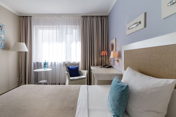 Room 21 of 85