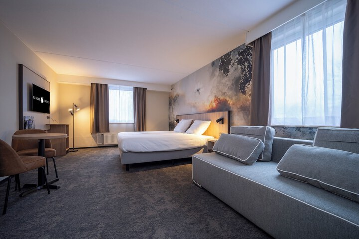Room 6 of 41