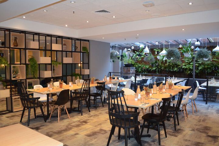 Dining Photos