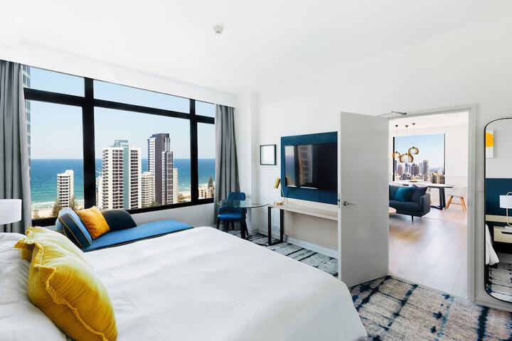 Room 27 of 113