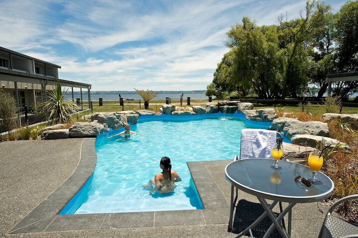 Hotel with Pool