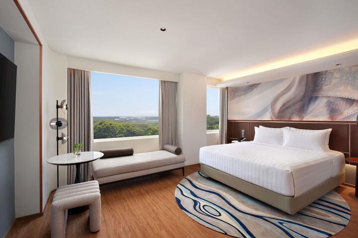 Room 15 of 81