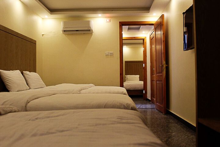 Room 7 of 35