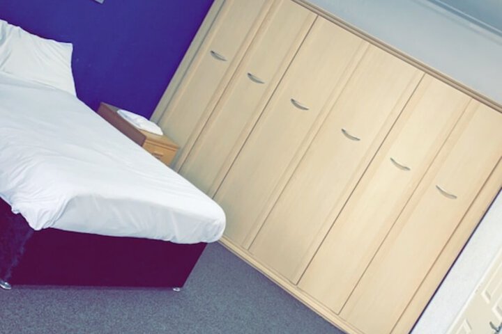 Room 49 of 106