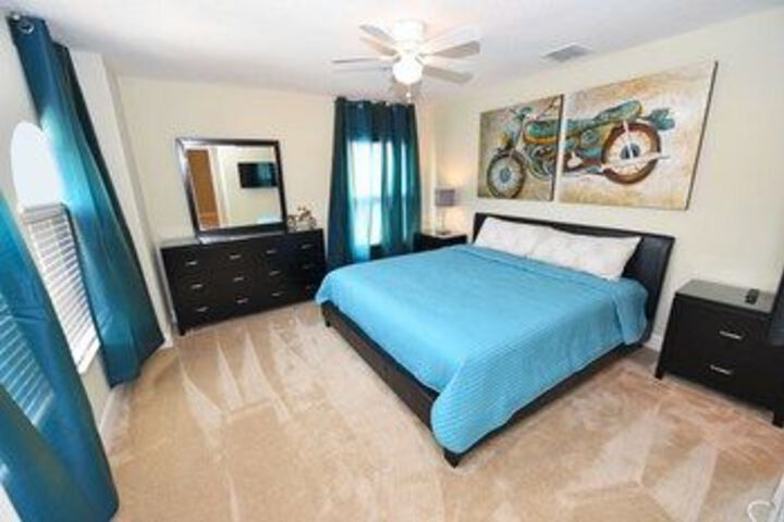 Room 7 of 23