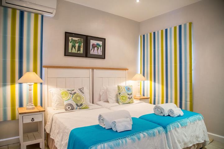 Room 3 of 55
