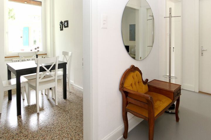 Room 46 of 67