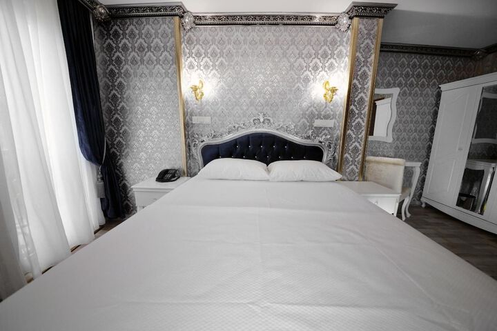 Room 18 of 57